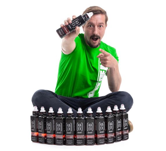 Boisson énergisante avec une formule 3-en-1 pour la performance