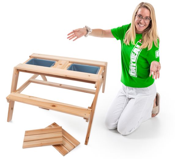 Sitzgruppe mit Matschtisch