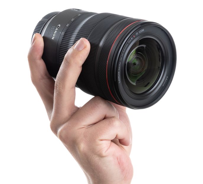 Ultraweitwinkel-Zoomobjektiv